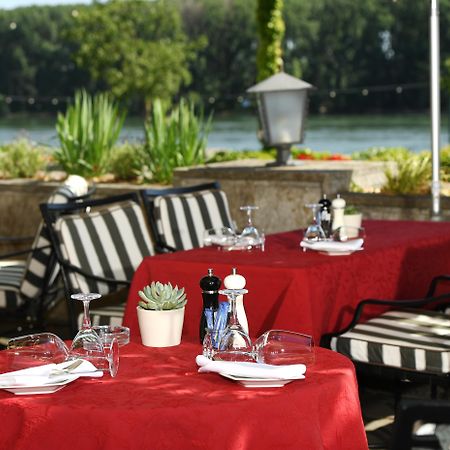 Rhein-Hotel Nierstein Bagian luar foto